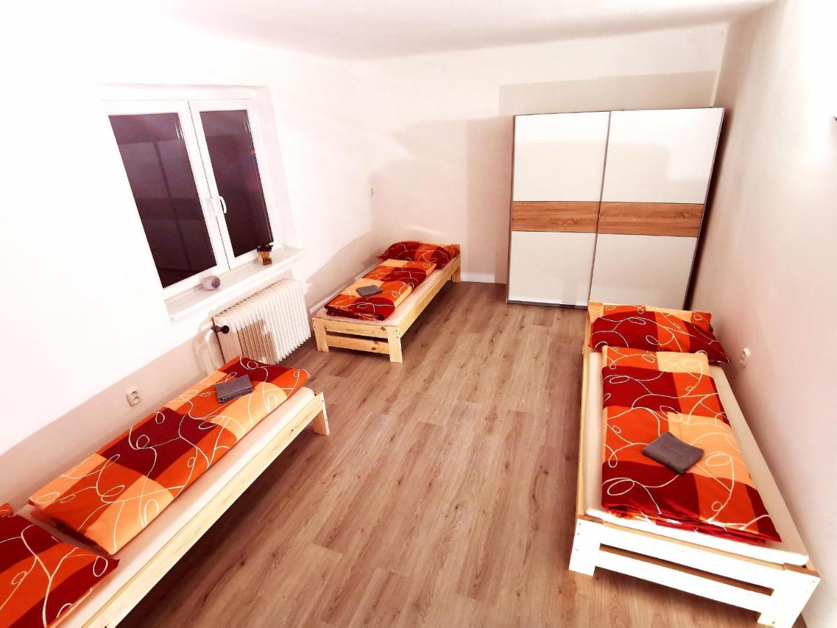 Diamond House Lägenhet Brezno Exteriör bild